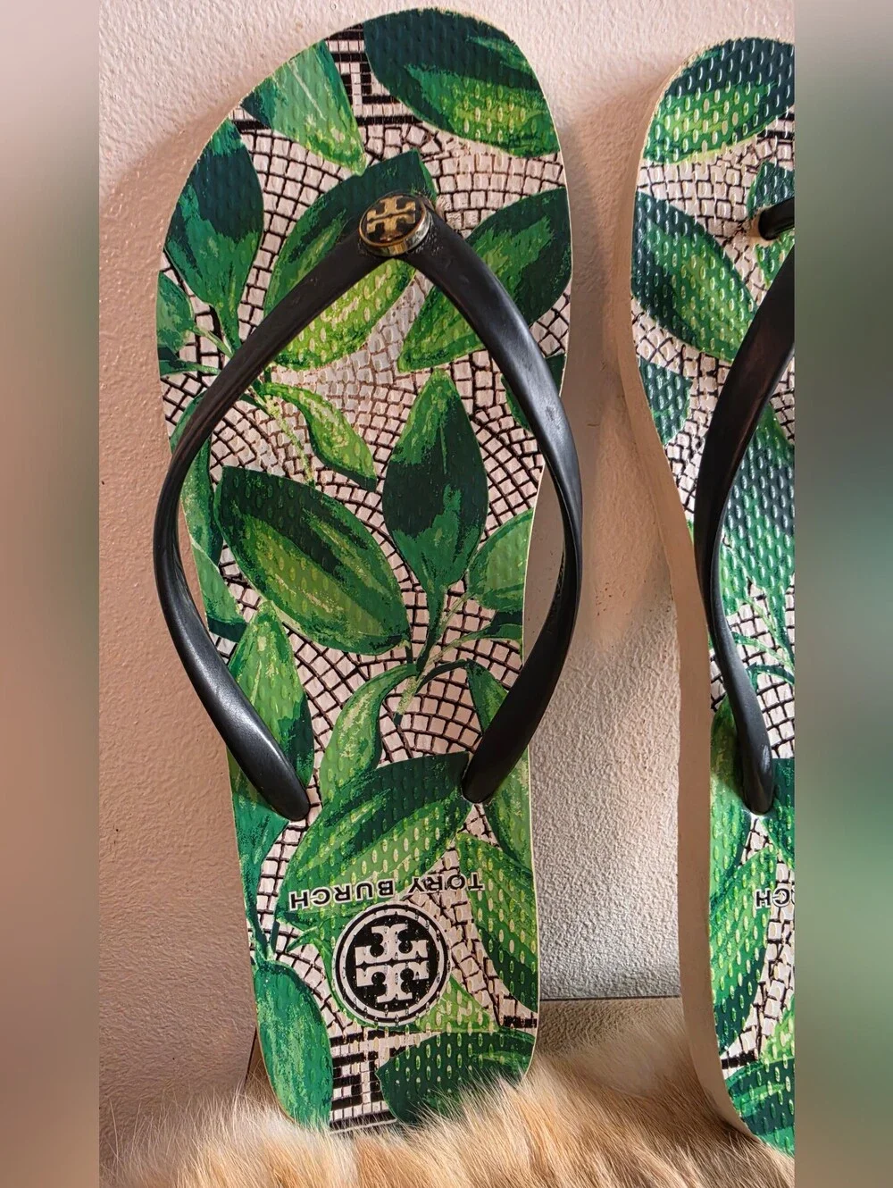 Tory Burch Green Leaf Print Flip Flops